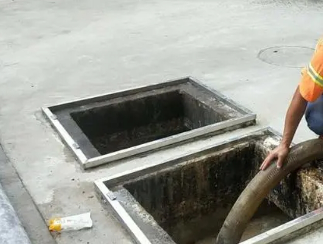 东英镇化粪池清理